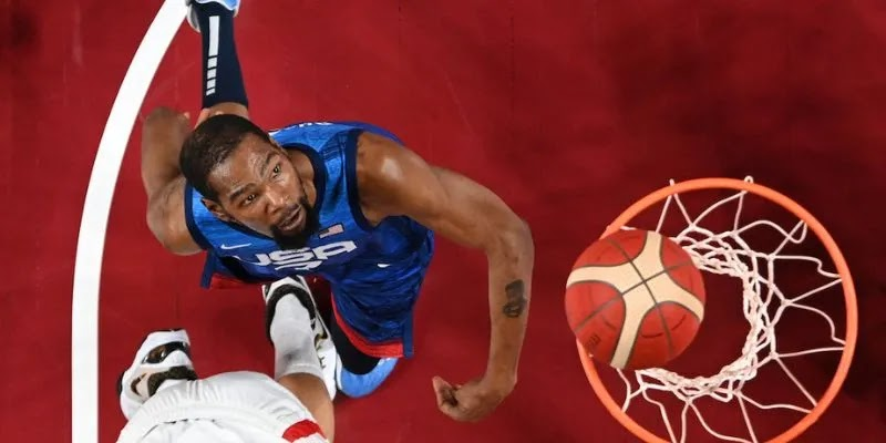 Những yếu tố cần cân nhắc khi cược bóng rổ tại LU88